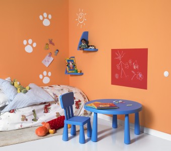 dormitorio infantil naranja